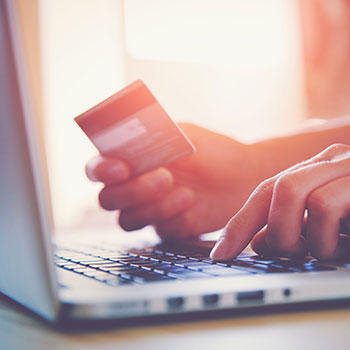 Купить секонд-хенд оптом с доставкой в Мурманске и Мурманской области